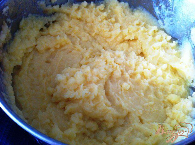 Фото приготовление рецепта: Картофельное пюре с карри и паприкой шаг №6