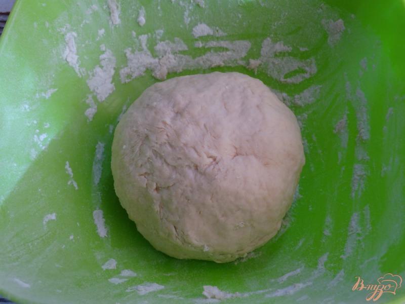 Фото приготовление рецепта: Хлебные булочки с маком и кунжутом шаг №5