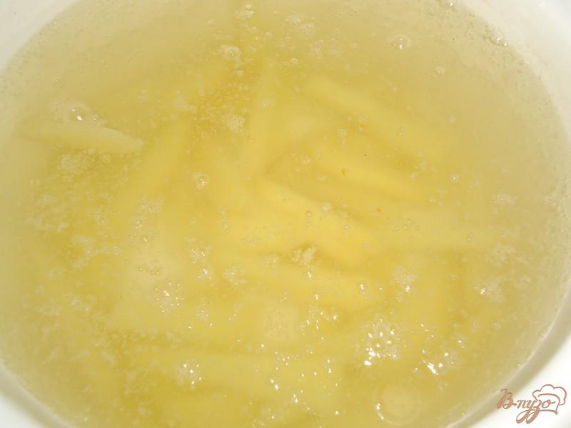 Фото приготовление рецепта: Постный рисовый суп с овощами шаг №2