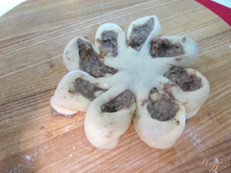 Фото приготовление рецепта: Пирожки с грибной начинкой шаг №12