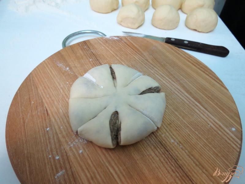 Фото приготовление рецепта: Пирожки с грибной начинкой шаг №10