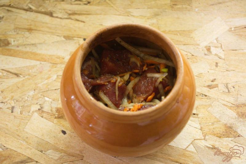 Фото приготовление рецепта: Мясо, маринованное в соевом соусе шаг №5