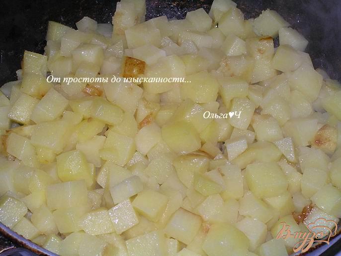 Фото приготовление рецепта: Картофель по-испански шаг №2