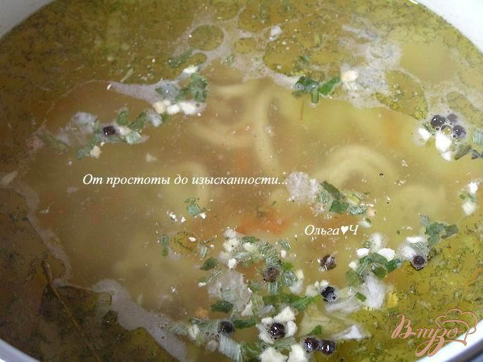 Фото приготовление рецепта: Овощной суп с кальмарами шаг №4