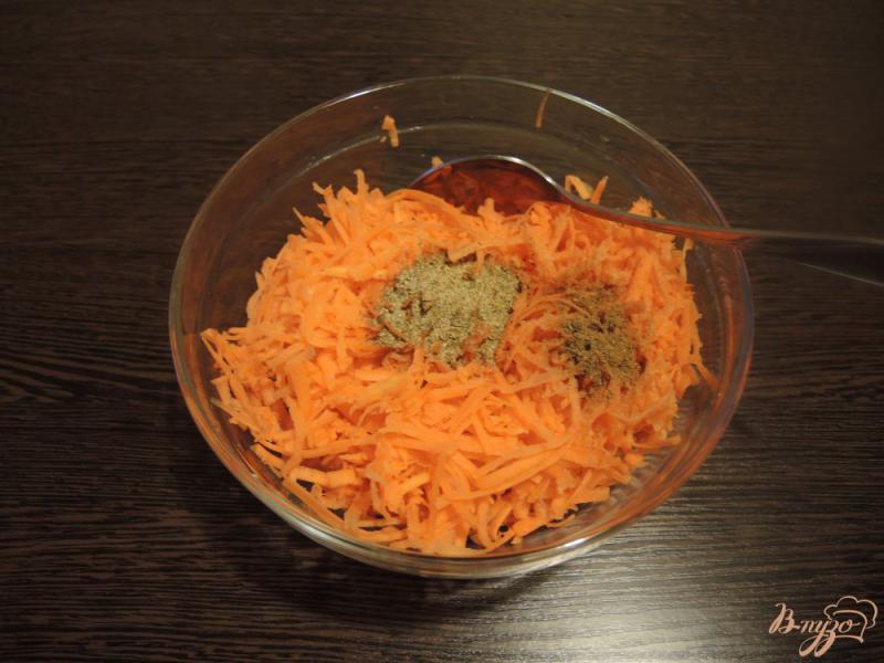 Фото приготовление рецепта: Морковь по-корейски шаг №4
