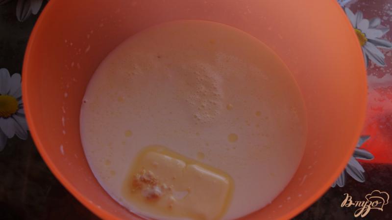 Фото приготовление рецепта: Сладкие багеты с изюмом шаг №1