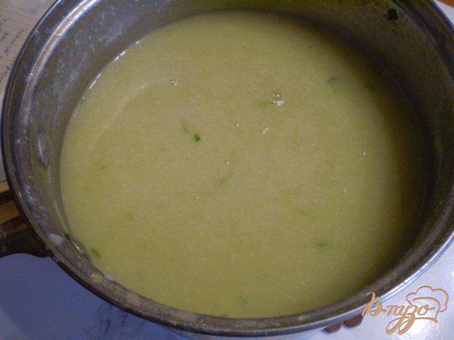 Фото приготовление рецепта: Суп-пюре из минтая шаг №6