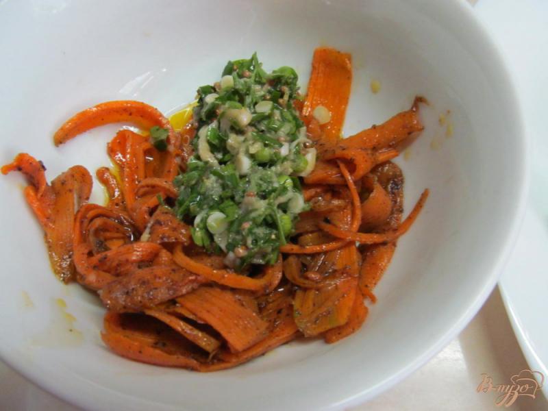 Фото приготовление рецепта: Теплый салат из моркови шаг №5