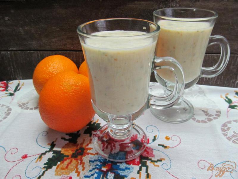 Фото приготовление рецепта: Смузи на молоке из груши с апельсином шаг №5