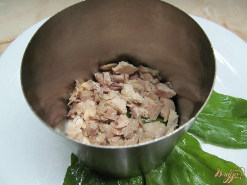 Фото приготовление рецепта: Салат с курицей и черносливом шаг №5