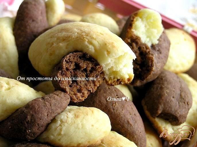 Фото приготовление рецепта: Творожно-шоколадные булочки шаг №10