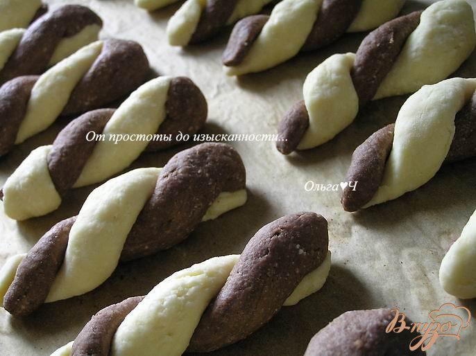 Фото приготовление рецепта: Творожно-шоколадные булочки шаг №8