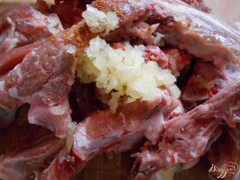 Фото приготовление рецепта: Свиные ребрышки в абрикосовой глазури шаг №2