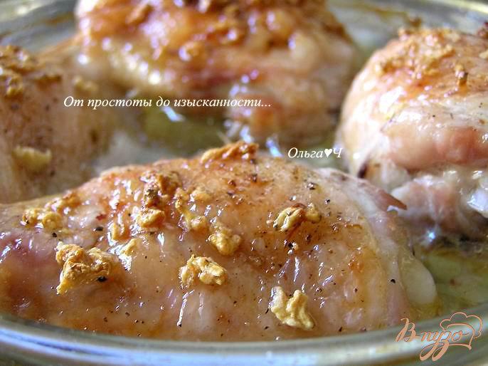 Фото приготовление рецепта: Куриные бедра в соленом сиропе шаг №5