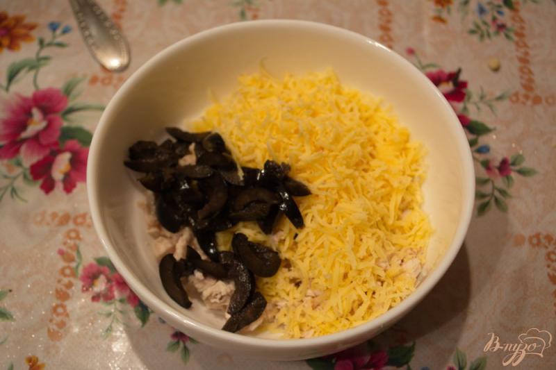 Фото приготовление рецепта: Нарядный салат « Долька арбуза » шаг №3