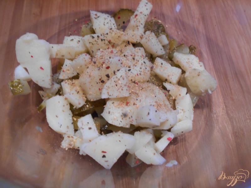 Фото приготовление рецепта: Картофельный салат с нутом шаг №4