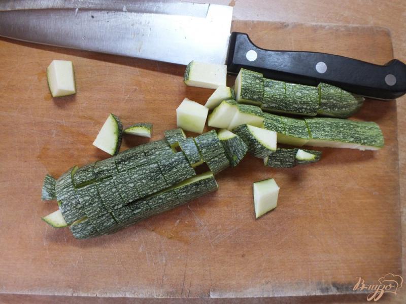 Фото приготовление рецепта: Борщ с кабачком без моркови шаг №2
