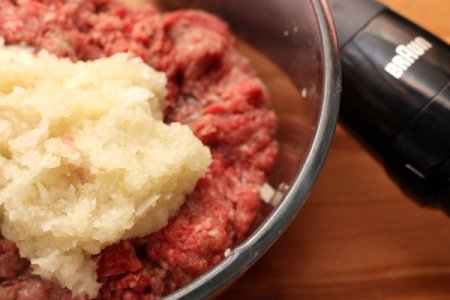 Сочные и сытные чебуреки Сочные и сытные чебуреки