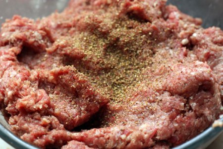 Сочные и сытные чебуреки Сочные и сытные чебуреки