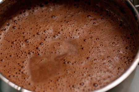 Горячий банановый коктейль с шоколадом Горячий банановый коктейль с шоколадом