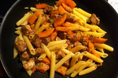Пенне с тыквой и курицей Пенне с тыквой и курицей