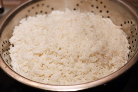 Рис со свининой, овощами и омлетом Рис со свининой, овощами и омлетом