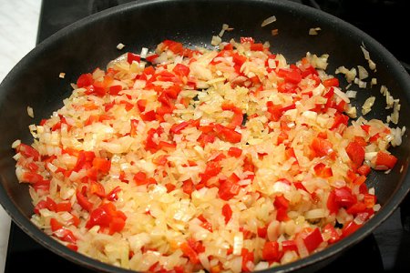 Куриная печень в сливочном соусе Куриная печень в сливочном соусе