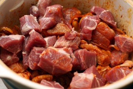 Гуляш из свинины Гуляш из свинины