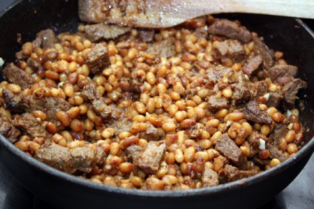 Пряное мясо с фасолью Пряное мясо с фасолью