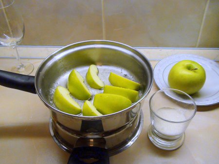 Курица с сидром и карелизованными яблоками. Cog au cidre. Курица с сидром и карелизованными яблоками. Cog au cidre.