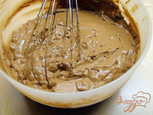 Корзиночки из шоколада с персиками и шоколадным муссом. Корзиночки из шоколада с персиками и шоколадным муссом.