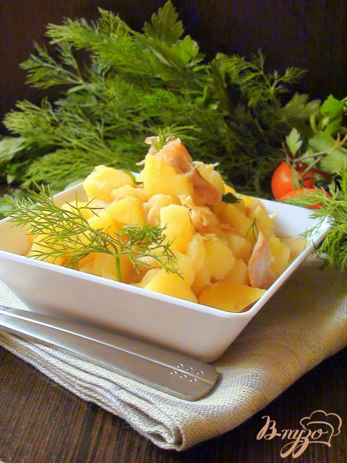 Картошка, тушённая с курочкой. Рецепт с изюминкой. Картошка, тушённая с курочкой. Рецепт с изюминкой.