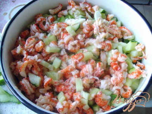 Картофельный салат с раковыми шейками Картофельный салат с раковыми шейками