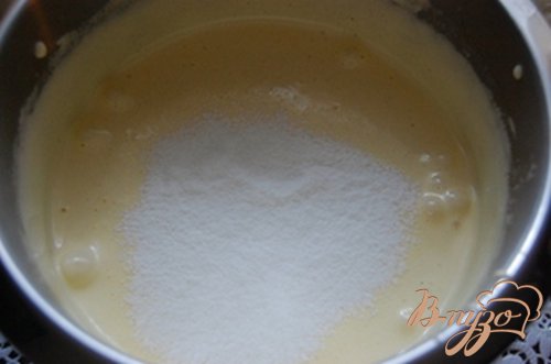 Яблочный торт с карамельным Баварским муссом с корицей Яблочный торт с карамельным Баварским муссом с корицей