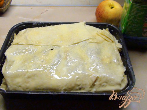 Быстрый пирог из лаваша с яблоками, изюмом и виноградом «Гости на пороге». Быстрый пирог из лаваша с яблоками, изюмом и виноградом «Гости на пороге».