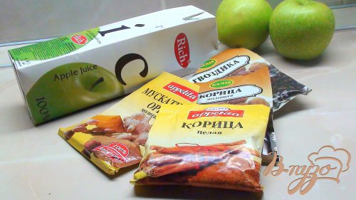 Яблочный сок с пряностями «До 18-ти и старше!» Яблочный сок с пряностями «До 18-ти и старше!»