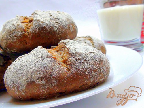 Ржаные булочки с грецкими орехами. Ржаные булочки с грецкими орехами.