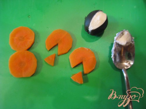 Закуска из маслин "Пингвинчики" Закуска из маслин "Пингвинчики"