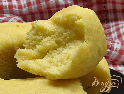 Сдобная плюшка на пару. Сдобная плюшка на пару.