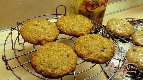 Овсяное печенье в лимонной глазури и с карамельной корочкой. Постный вариант. Овсяное печенье в лимонной глазури и с карамельной корочкой. Постный вариант.