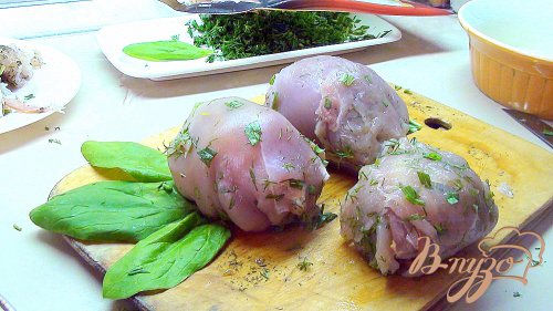 Куриные рулетики с яйцом и шпинатом, плюс масса вариантов подачи. Куриные рулетики с яйцом и шпинатом, плюс масса вариантов подачи.
