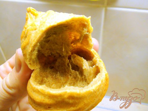 Профитроли из ржаной муки с грибной начинкой. Профитроли из ржаной муки с грибной начинкой.