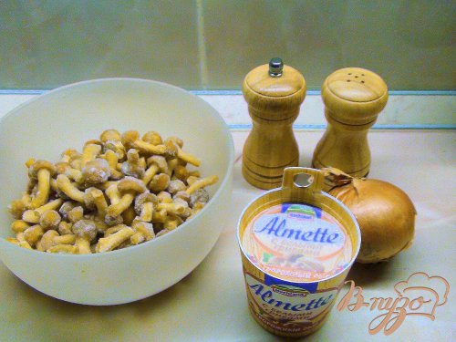 Профитроли из ржаной муки с грибной начинкой. Профитроли из ржаной муки с грибной начинкой.