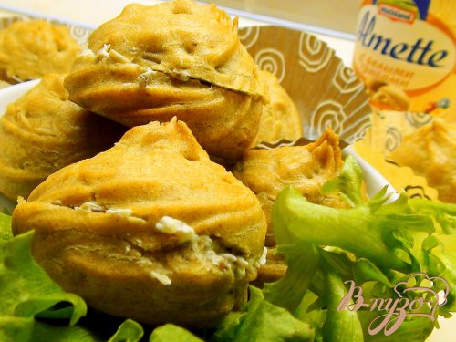 Профитроли из ржаной муки с грибной начинкой. Профитроли из ржаной муки с грибной начинкой.