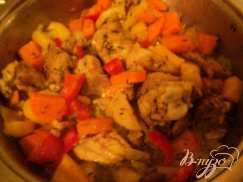 Кус-кус с курицей и овощами Кус-кус с курицей и овощами