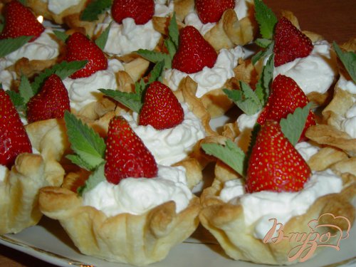 Корзиночки с клубникой Корзиночки с клубникой