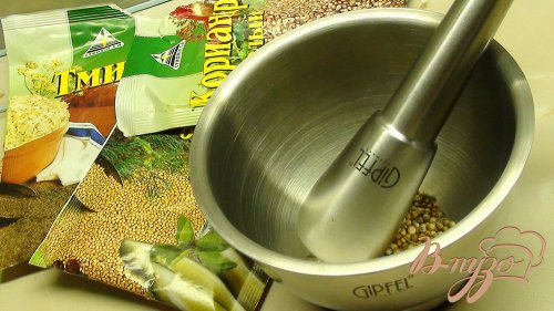 Гриссини из ржаной муки. Хлебные палочки с жареным луком и тмином. Гриссини из ржаной муки. Хлебные палочки с жареным луком и тмином.