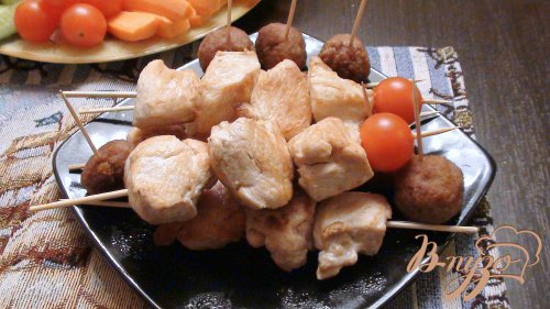 Сочные шашлычки из куриной грудки. Сочные шашлычки из куриной грудки.