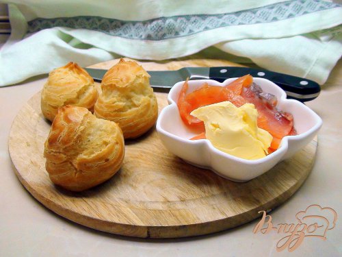 Профитроли с подкопчёной форелью для Дмитрия Впузика :) Профитроли с подкопчёной форелью для Дмитрия Впузика :)