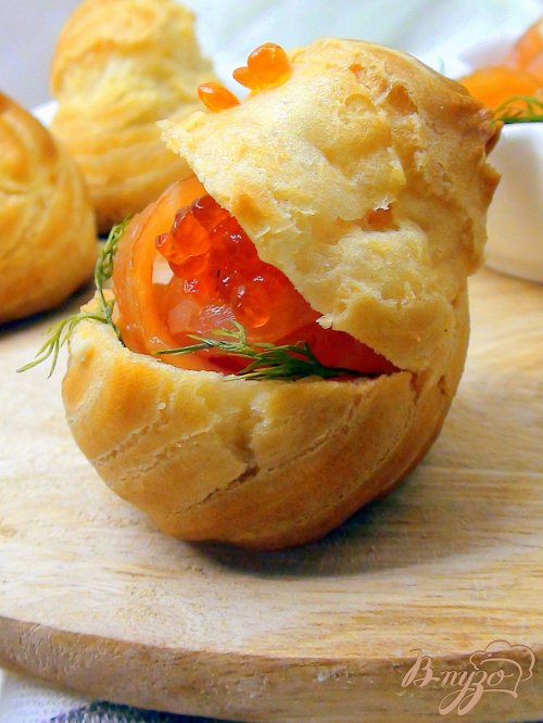 Профитроли с подкопчёной форелью для Дмитрия Впузика :) Профитроли с подкопчёной форелью для Дмитрия Впузика :)